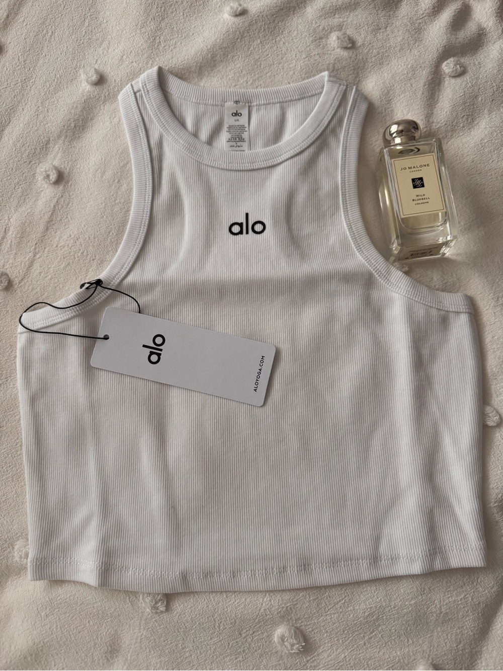 ALO Yoga White Ribbed Cropped Tank with Center Logo, brand new with tags